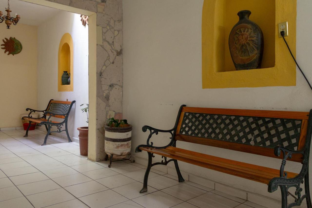 Pequeno Gran Hotel Aguascalientes Ngoại thất bức ảnh